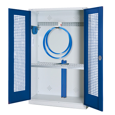 Modulaire sportmateriaalkast met basisuitrusting, hxbxd 195x120x50 cm, met vleugeldeuren van geperforeerd plaatstaal, Gentiaanblauw (RAL 5010), Lichtgrijs (RAL 7035)