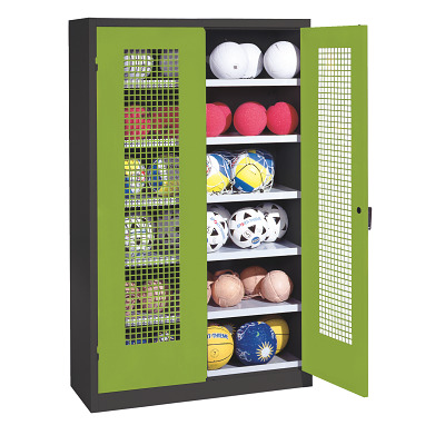 C+P Ballenkast met geperforeerde plaatstaal vleugeldeuren (Type 3), HxBxD 195x120x50 cm, Clowngroen (RAL 110 80 60), Afzonderlijk slot per kast