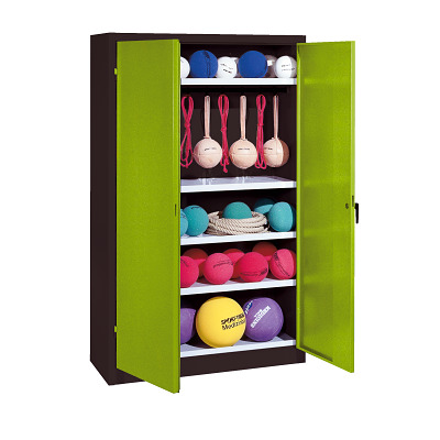 C+P Kast voor sportuitrusting met geperforeerde plaatstaal vleugeldeuren (Type 2), HxBxD195x120x50 cm, Clowngroen (RAL 110 80 60), Afzonderlijk slot per kast