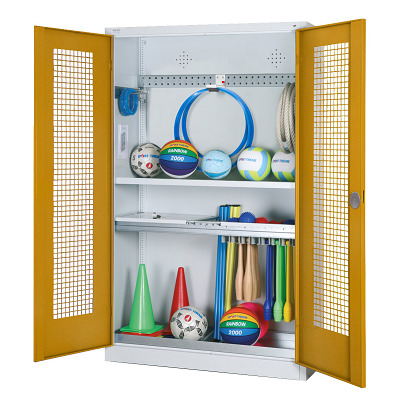 C+P Modulaire kast voor sportuitrusting "Complete uitrusting" met geperforeerde metalen klapdeuren, HxBxD 195x120x50 cm, Goudgeel (RAL 1004), Afzonderlijk slot per kast