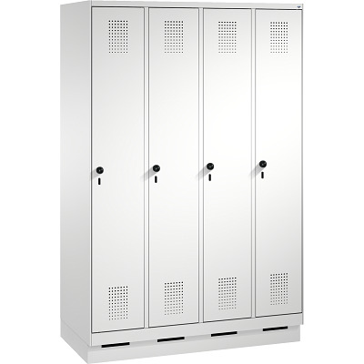 C+P Garderobekast/locker S 3000 Evolo, vakbreedte 30 cm, met sokkel, Lichtgrijs (RAL 7035), 180x120x50 cm/ 4 vakken