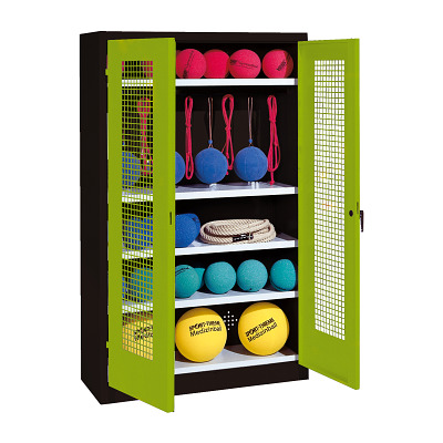 C+P Kast voor sportuitrusting met geperforeerde plaatstaal vleugeldeuren (Type 2), HxBxD195x120x50 cm, Clowngroen (RAL 110 80 60), Uniforme vergrendeling