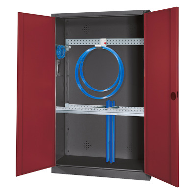 C+P Modulaire kast voor sportuitrusting "Basisuitrusting" met volledig metalen vleugeldeuren, HxBxD 195x120x50 cm, Robijnrood (RAL 3003), Uniforme vergrendeling