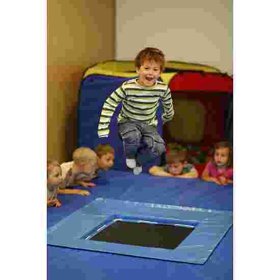 Speeloppervlak met trampoline