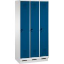 C+P Garderobekast/locker "S 3000 Evolo", vakbreedte 30 cm, met sokkel 180x90x50 cm/ 3 vakken, Gentiaanblauw (RAL 5010)