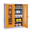 C+P Ballenkast (HxBxD195x150x50 cm, met geperforeerde plaatstaal vleugeldeuren, type 3) Geel-oranje (RAL 2000), Lichtgrijs (RAL 7035), Uniforme vergrendeling, Handvat