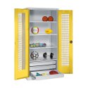 Sportmateriaalkast met schuifladen, hxbxd 195x120x50 cm, met vleugeldeuren van geperforeerde plaat Fel geel (RDS 080 80 60), Lichtgrijs (RAL 7035), Uniforme vergrendeling, Handvat