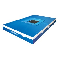 Speeloppervlak met trampoline