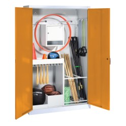 C+P Sportmateriaalkast (HxBxD 195x120x50 cm, met massief plaatstalen-vleugeldeuren Type 1)
