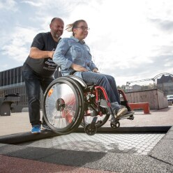 Eurotramp Trampoline op de grond voor rolstoelen "Playground Rolstoel"